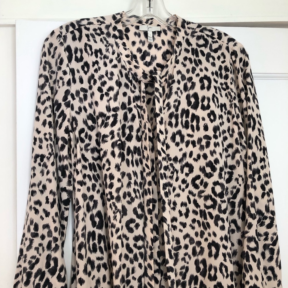 Joie light pink leopard print silk top.